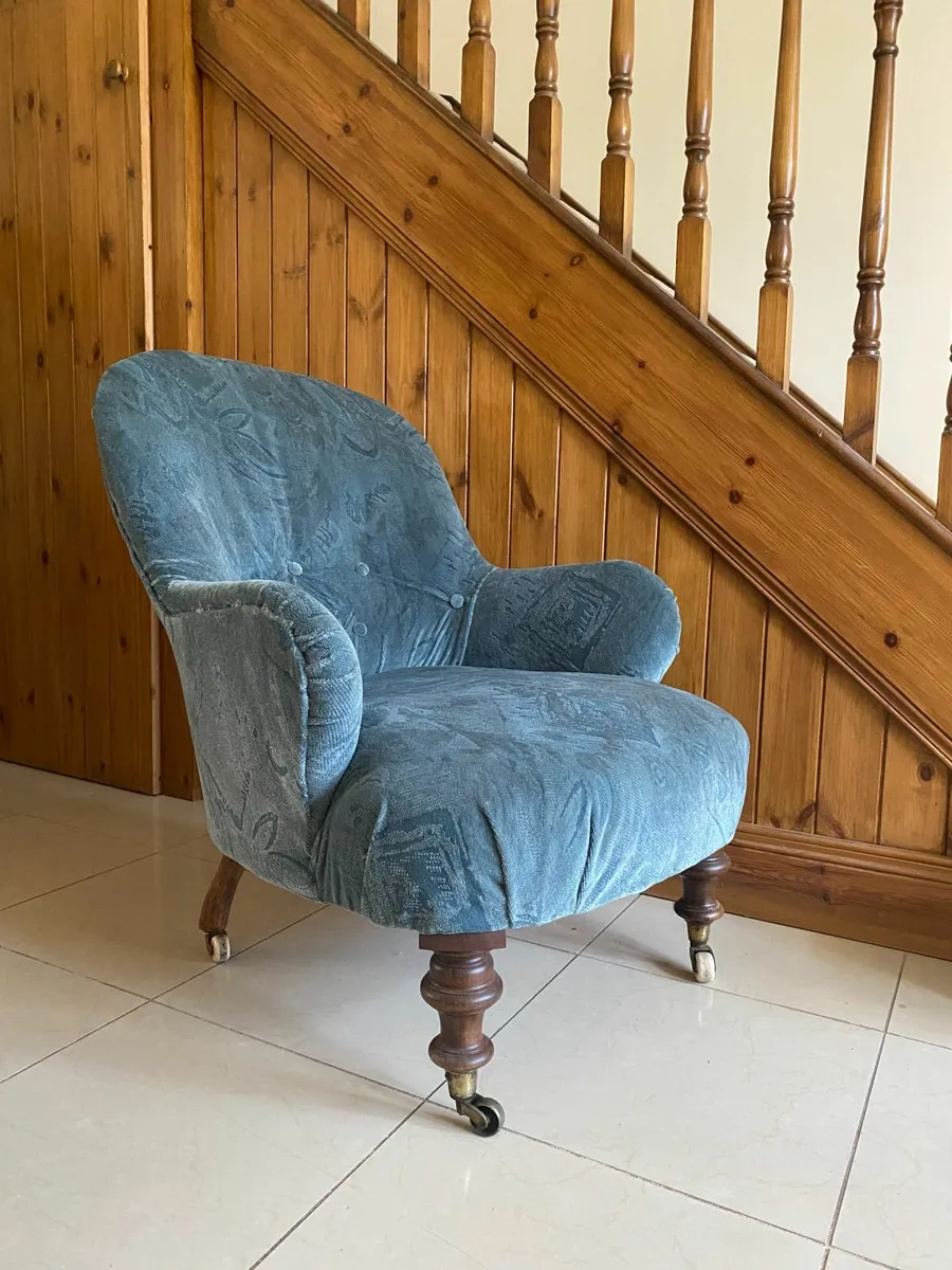 Antique Late c19th Button Back Armchair - Image 1