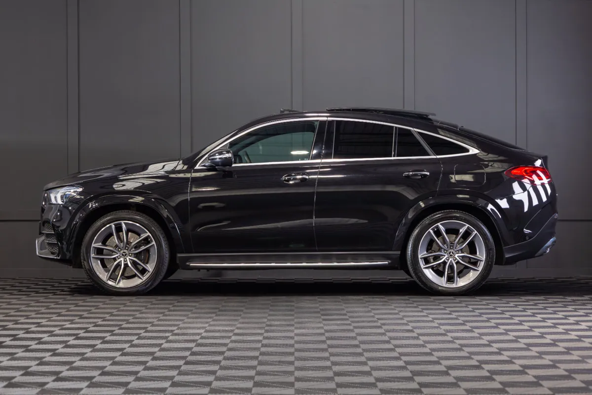 222 Mercedes-Benz GLE 350de AMG Line Premium Plus - Image 3