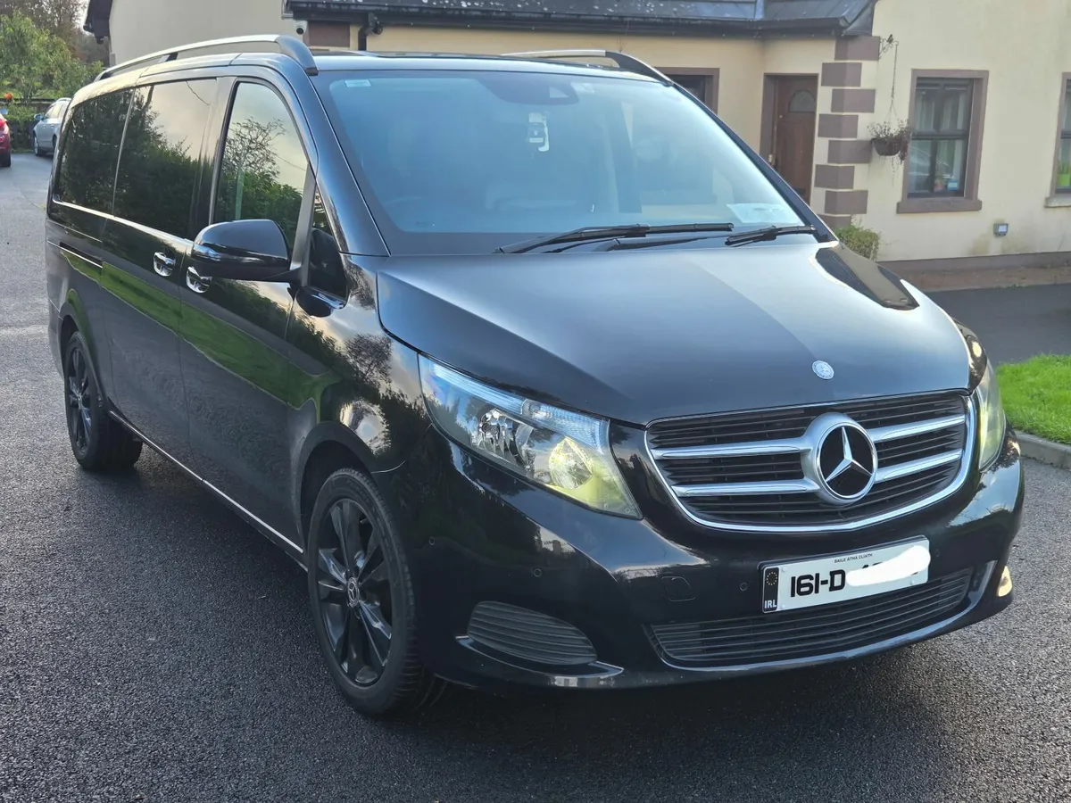 Mercedes-Benz,, V220 Viano 2016 - Image 1