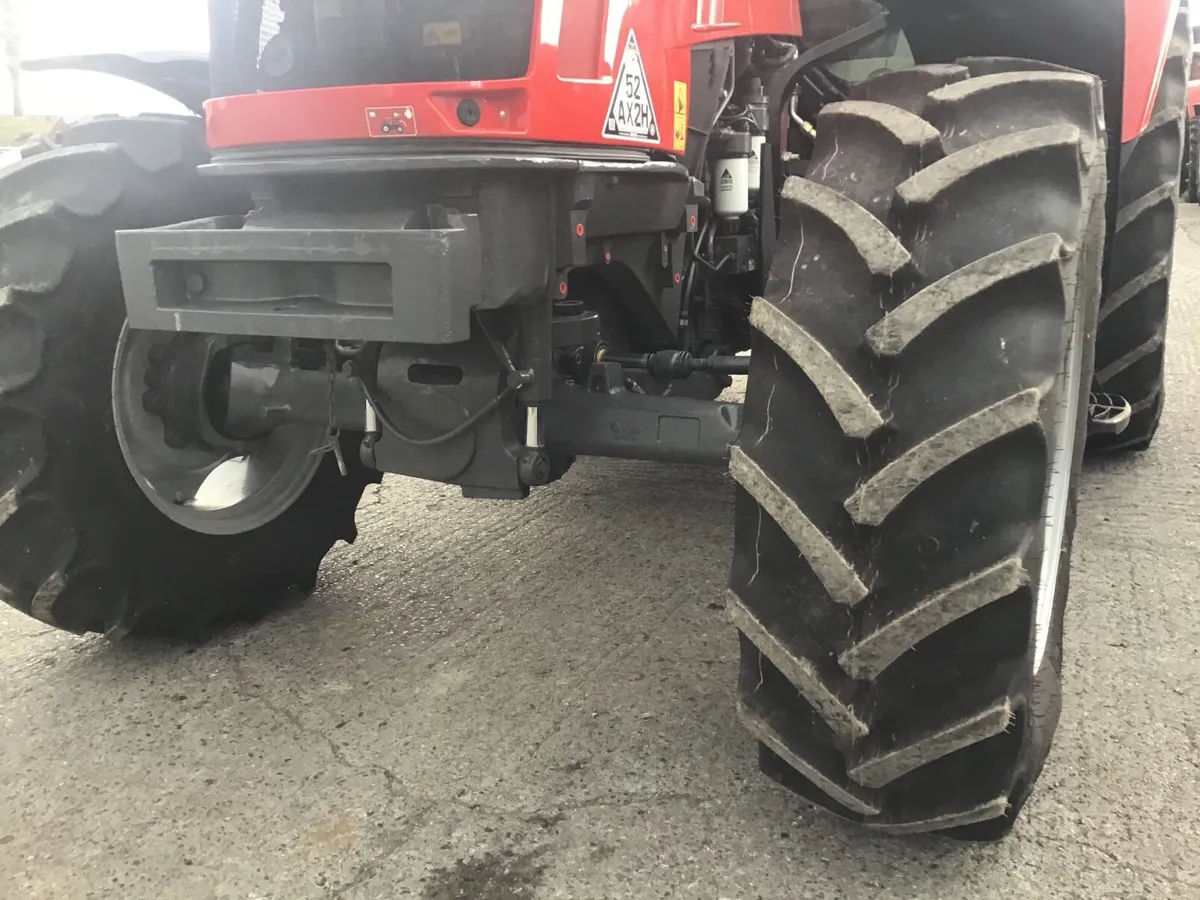 Massey Ferguson 5711S - Image 3