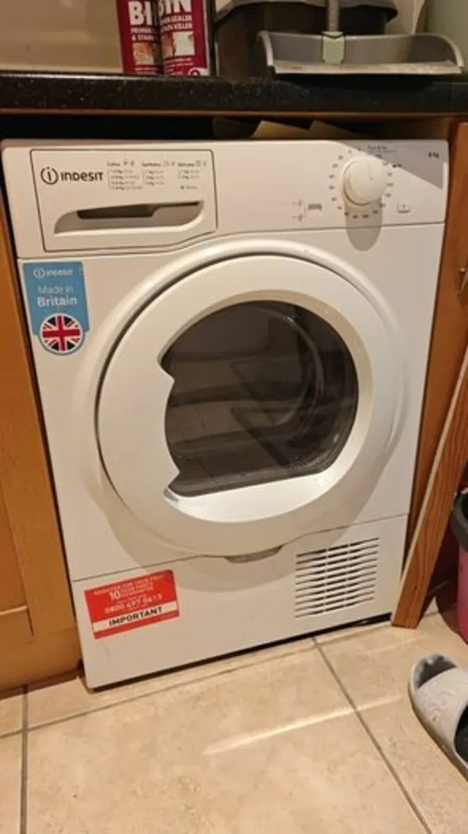 Indesit Condenser Dryer 8Kg