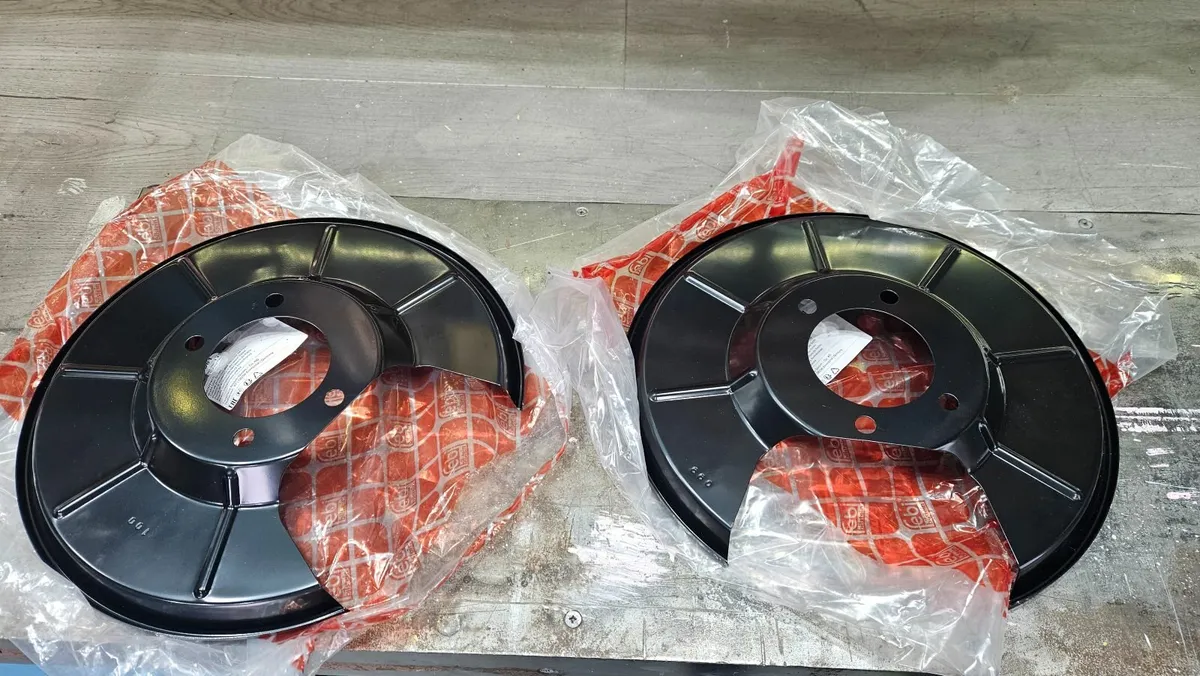 Ford S-Max rear brake dust guards - Image 4