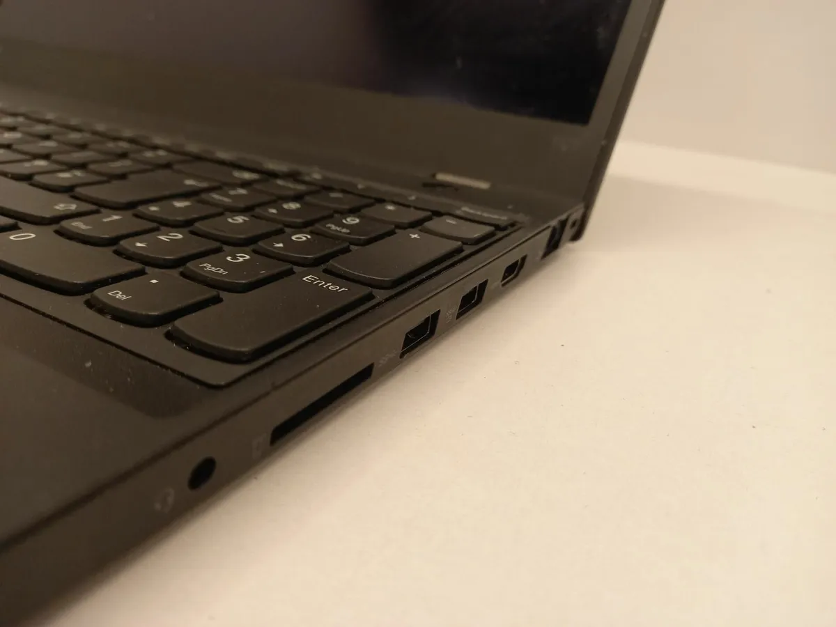 Online Auction Of A LENOVO ThinkPad T570 & More! - Image 2