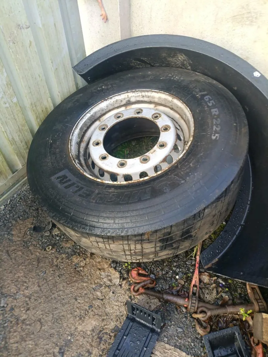 Truck and trailer wheels - Image 2