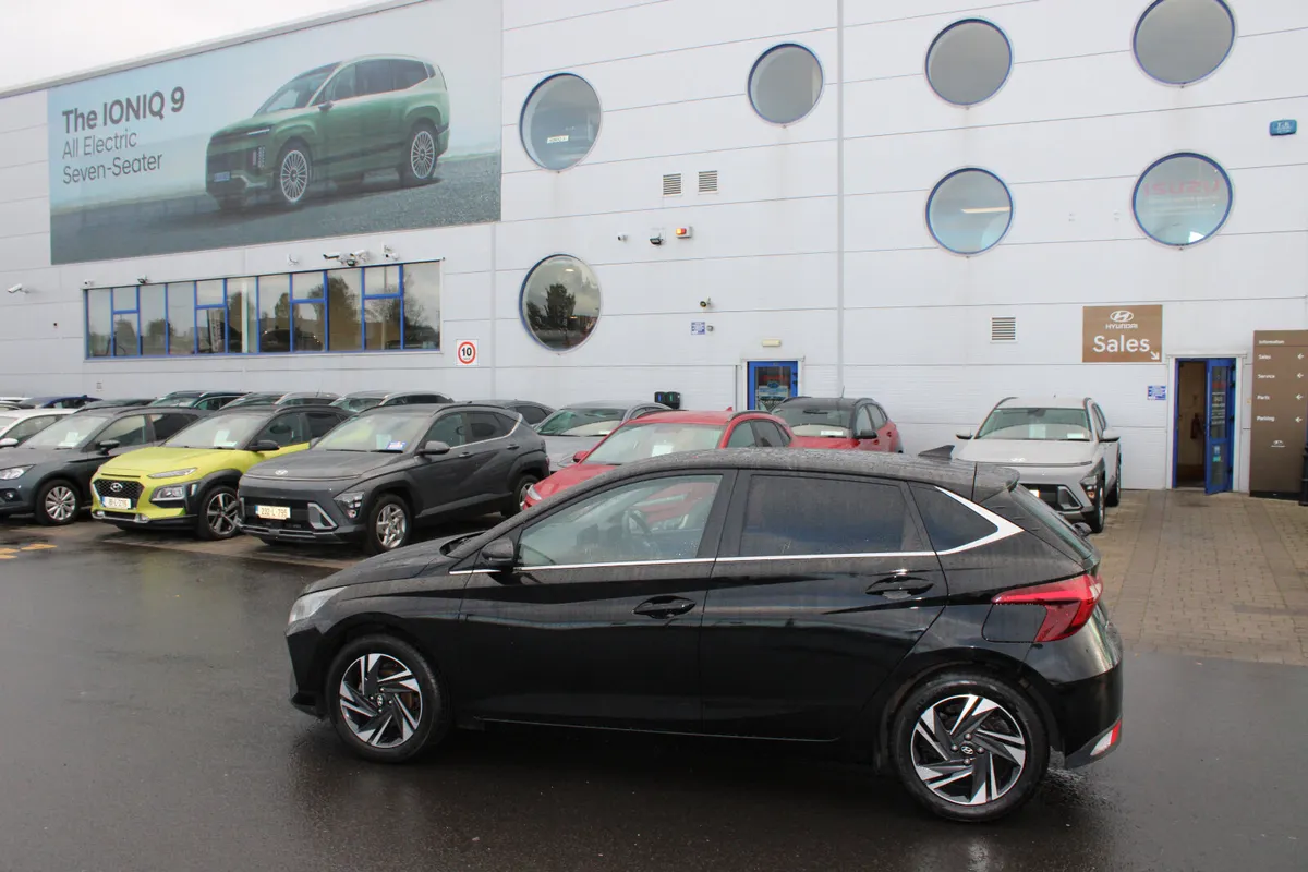 Hyundai i20 2021 - Image 2