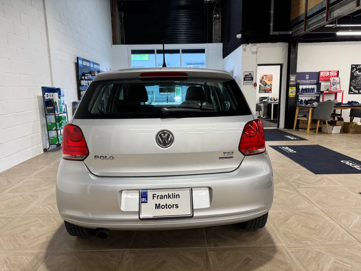 2013 Volkswagen Polo Auto Bluemotion - Image 3