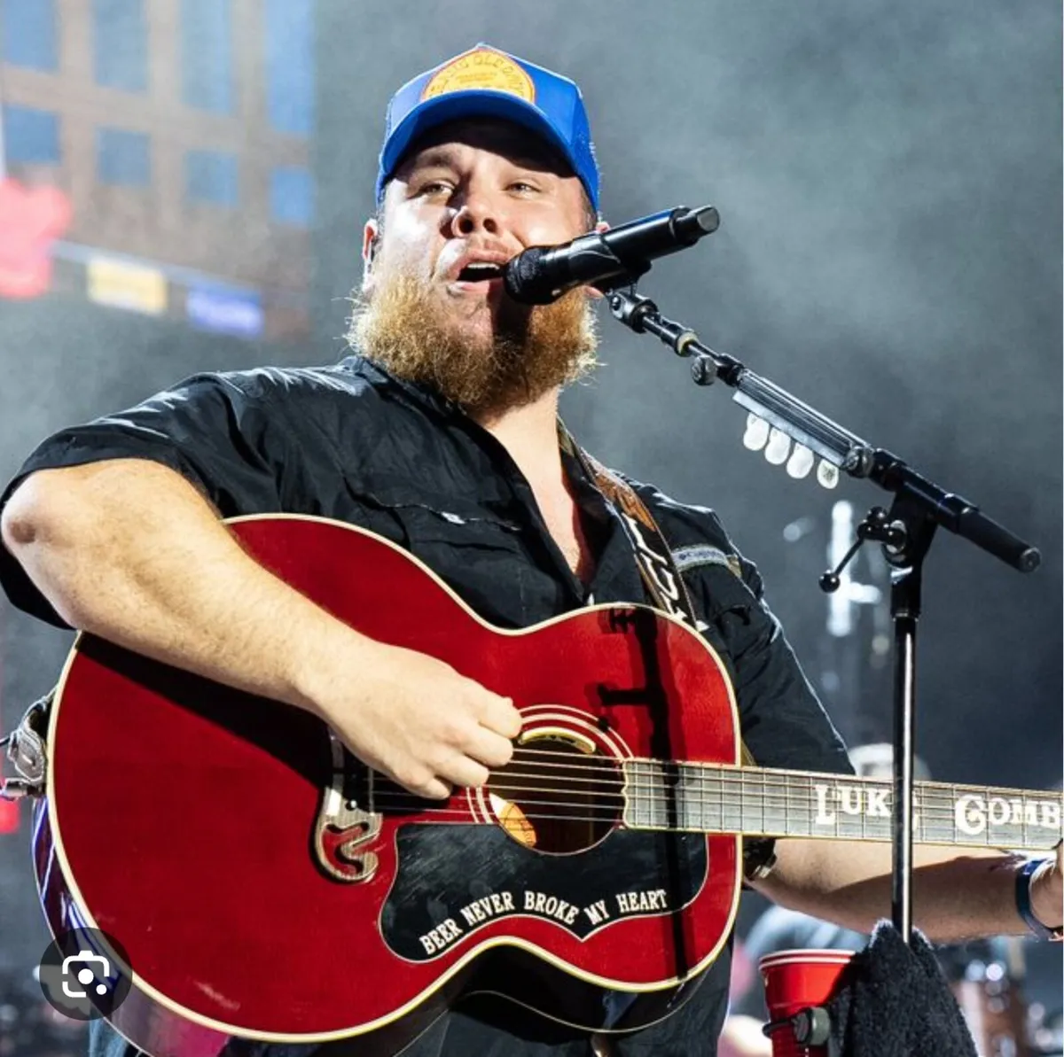 Luke Combs Tickets × 4 Slane Castle Saturday Night - Image 2