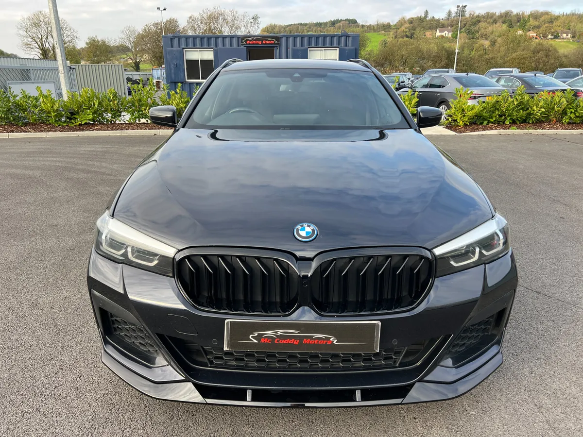 2022 (222) BMW 530E M Sport 2.0 Auto PHEV- Estate - Image 3