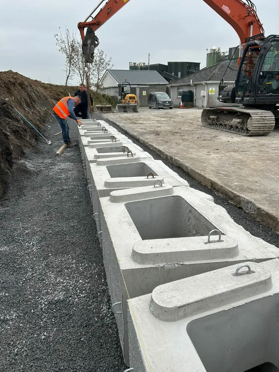 Concrete Retaining Wall Blocks - Image 2