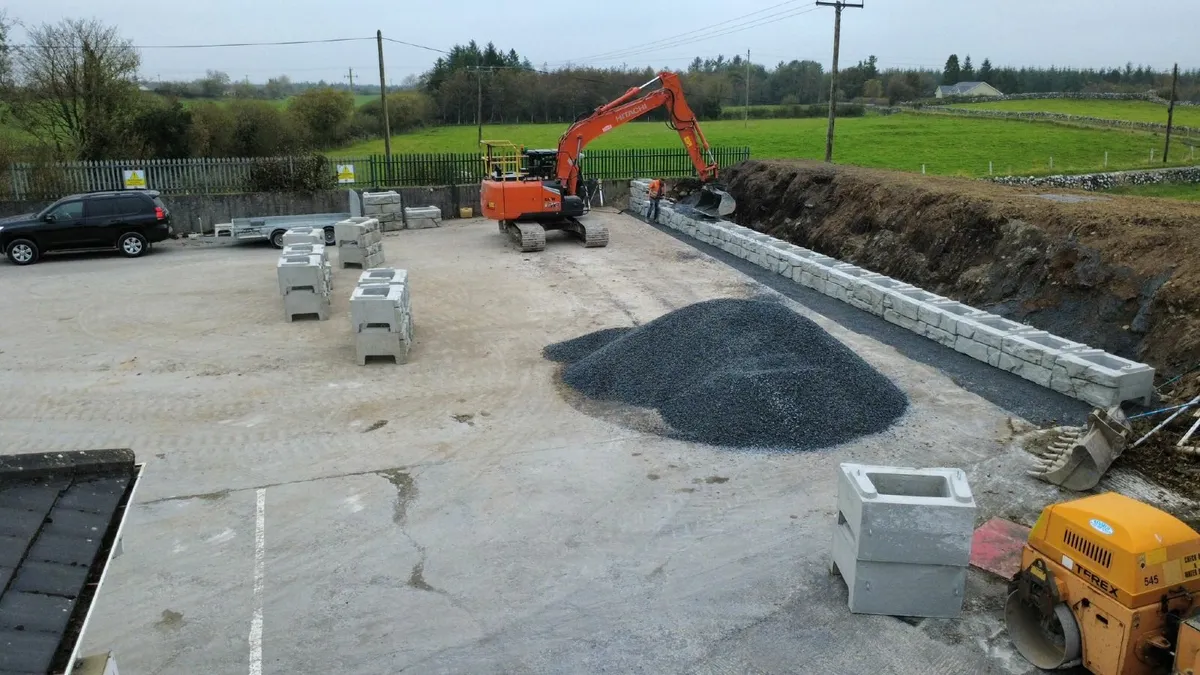 Concrete Retaining Wall Blocks - Image 4