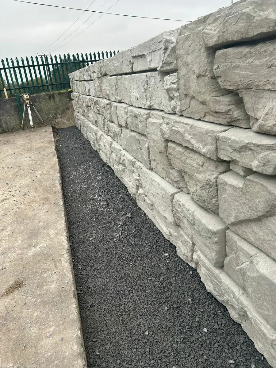 Concrete Retaining Wall Blocks - Image 4