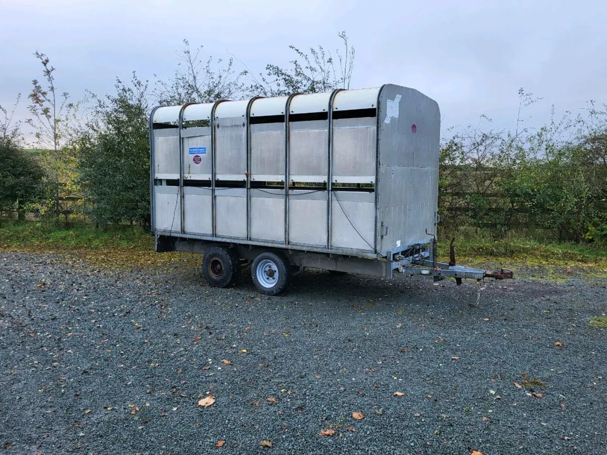 Cattle trailer - Image 3