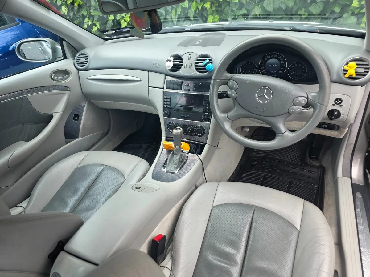 Mercedes-Benz CLK 2005 - Image 3