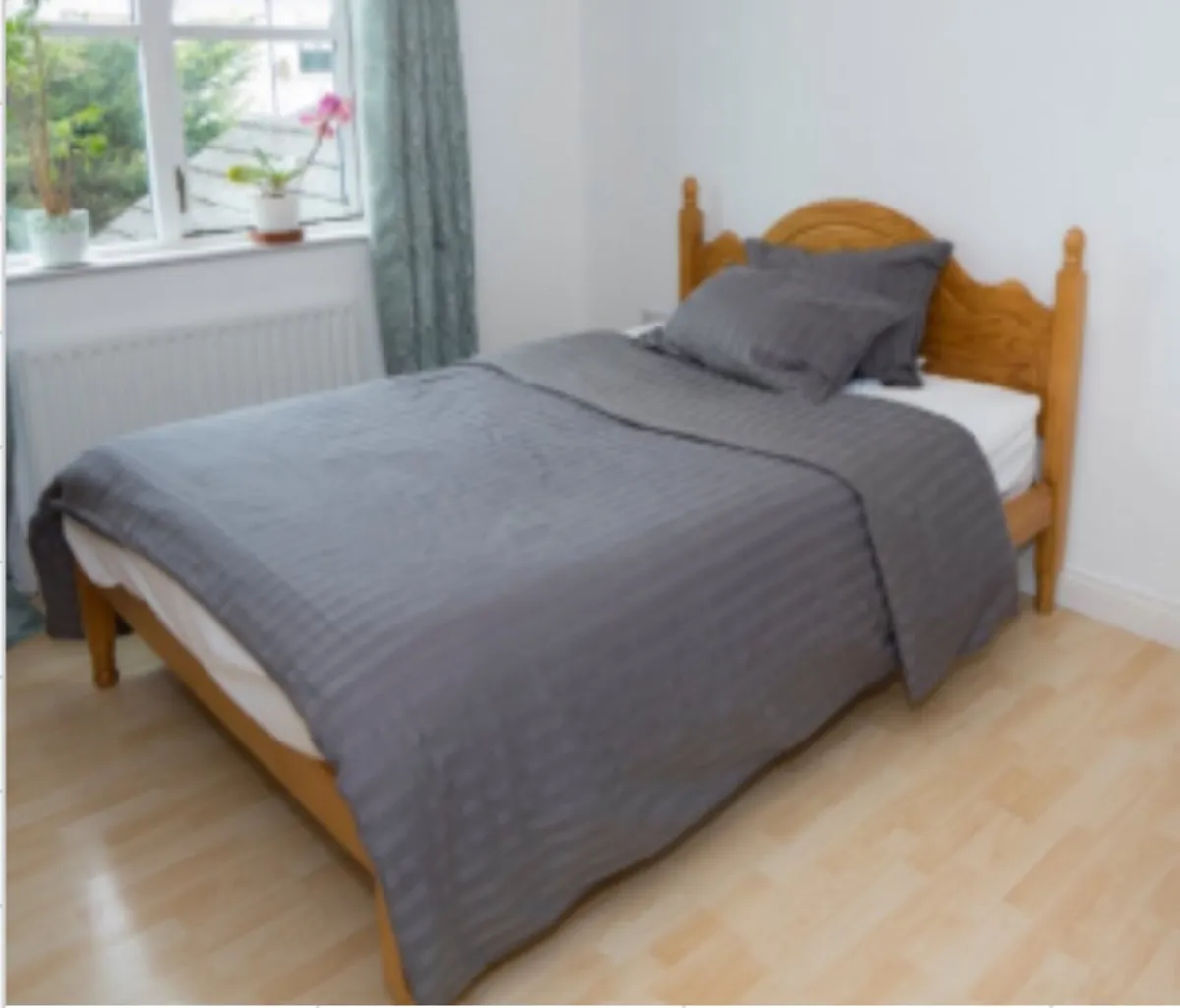Bed - Image 2