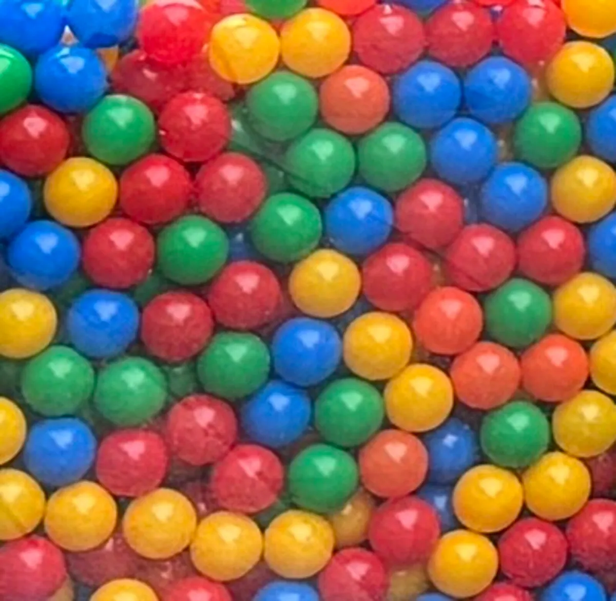 Ball Pit & 14,000 balls - Image 1