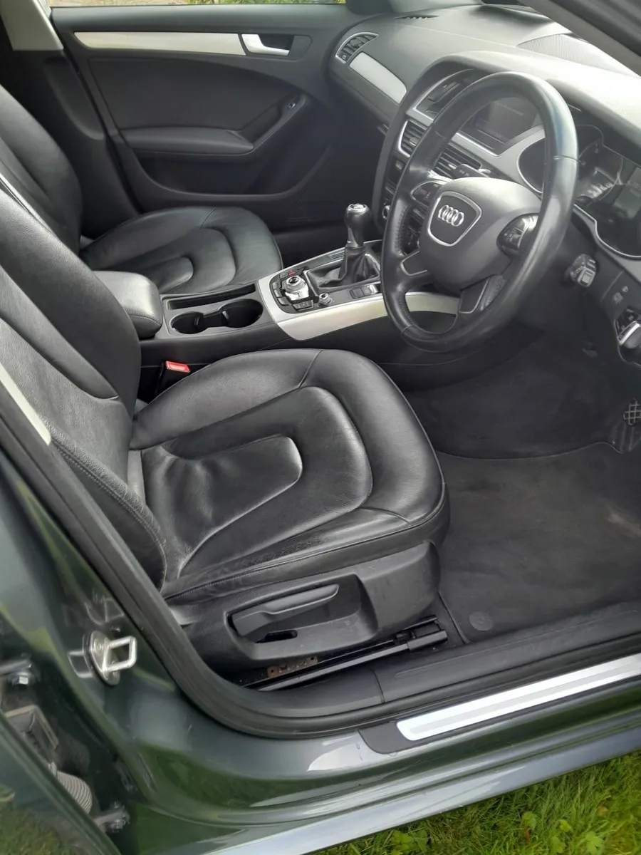 Audi A4 2015 - Image 3