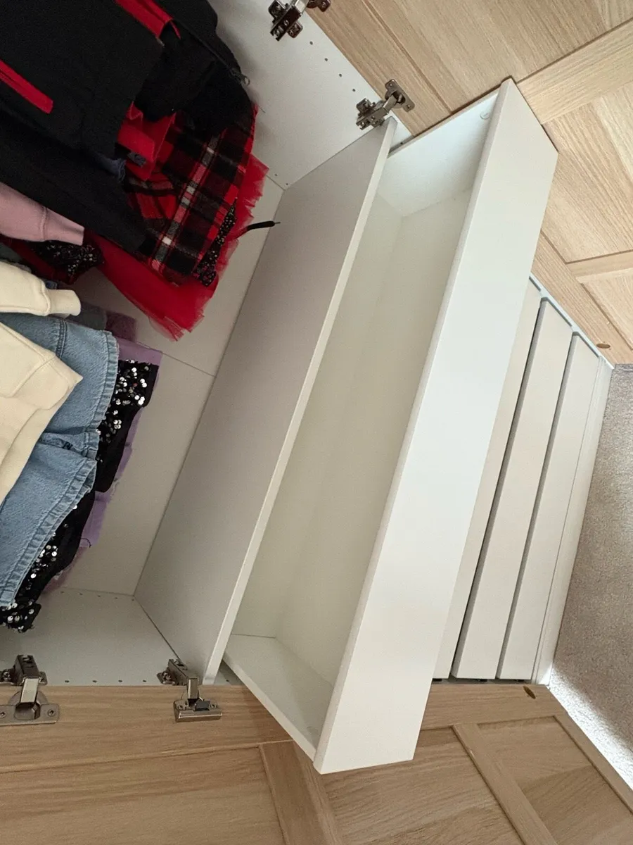 * Brand New Wardrobes x 4 Different sizes * - Image 4