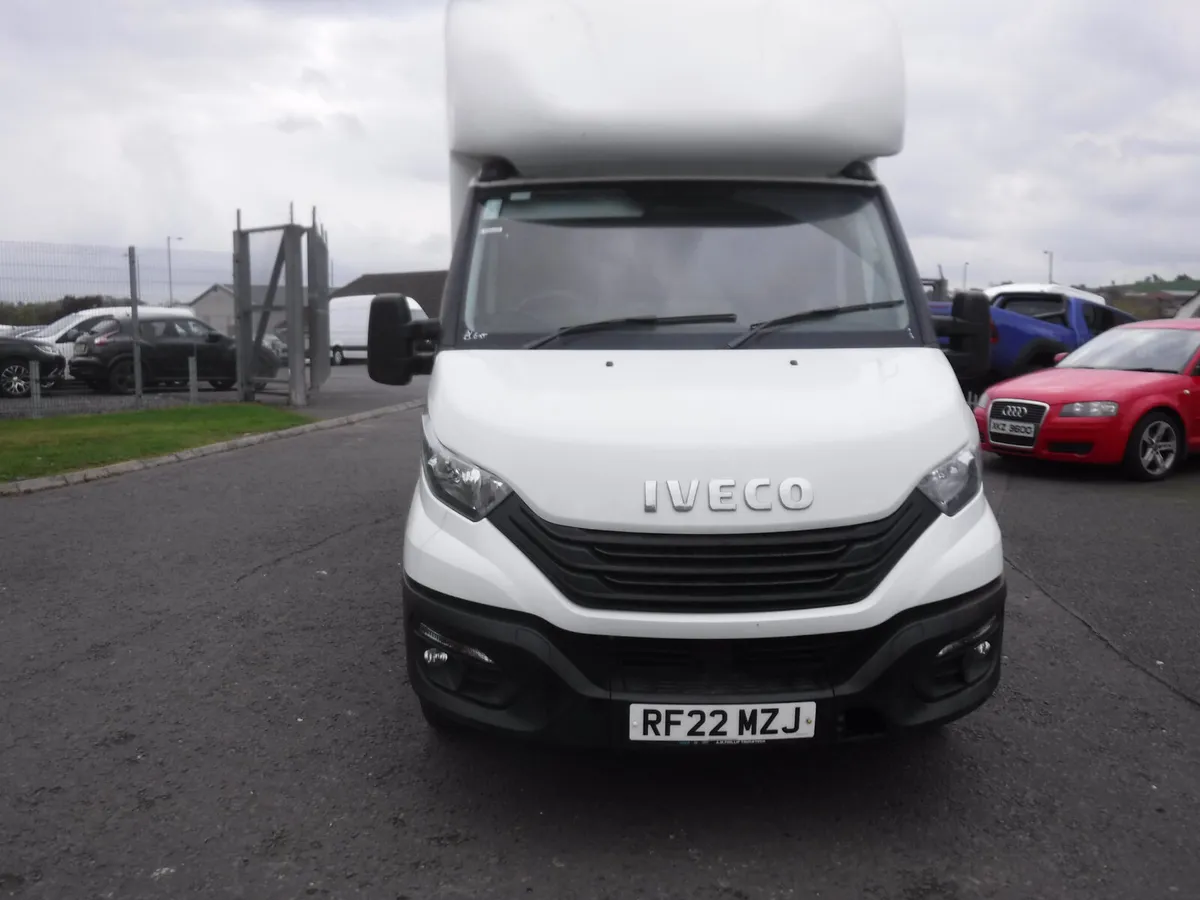 Iveco 35-140 13ft 10" Luton Box van '22 t/lift. - Image 3