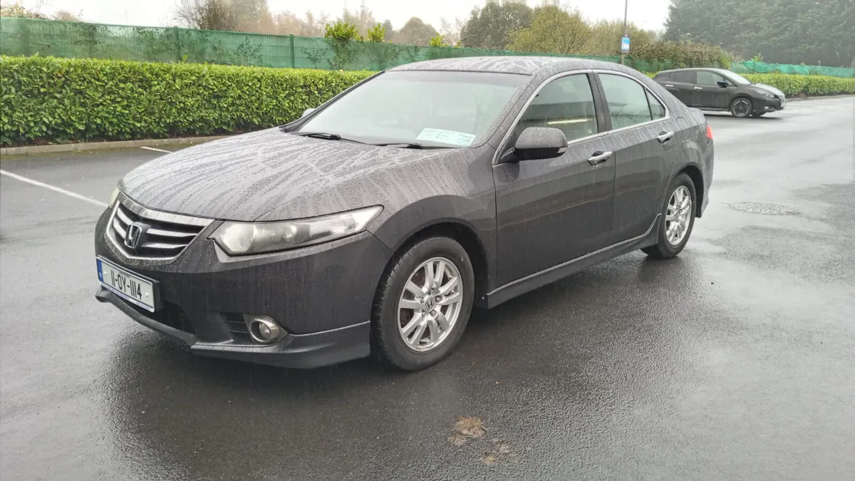 HONDA ACCORD 2011 / 2.2 I-DTEC TYPE S 4DR / MANUAL - Image 1