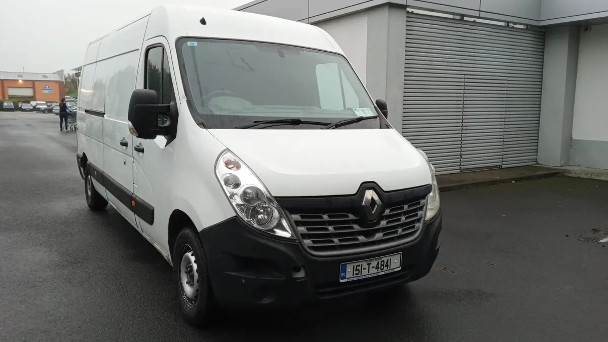 RENAULT MASTER 2015 / 2.3 DIESEL / MANUAL - Image 3