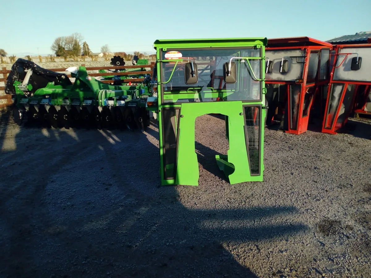 CAB MF 135 188 165 148 - Image 2