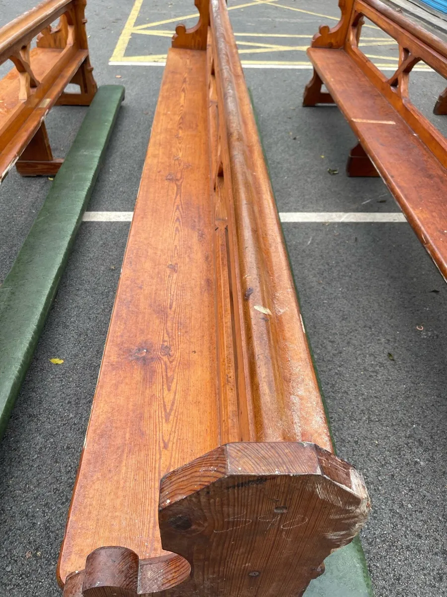 10 Church pews - Image 4