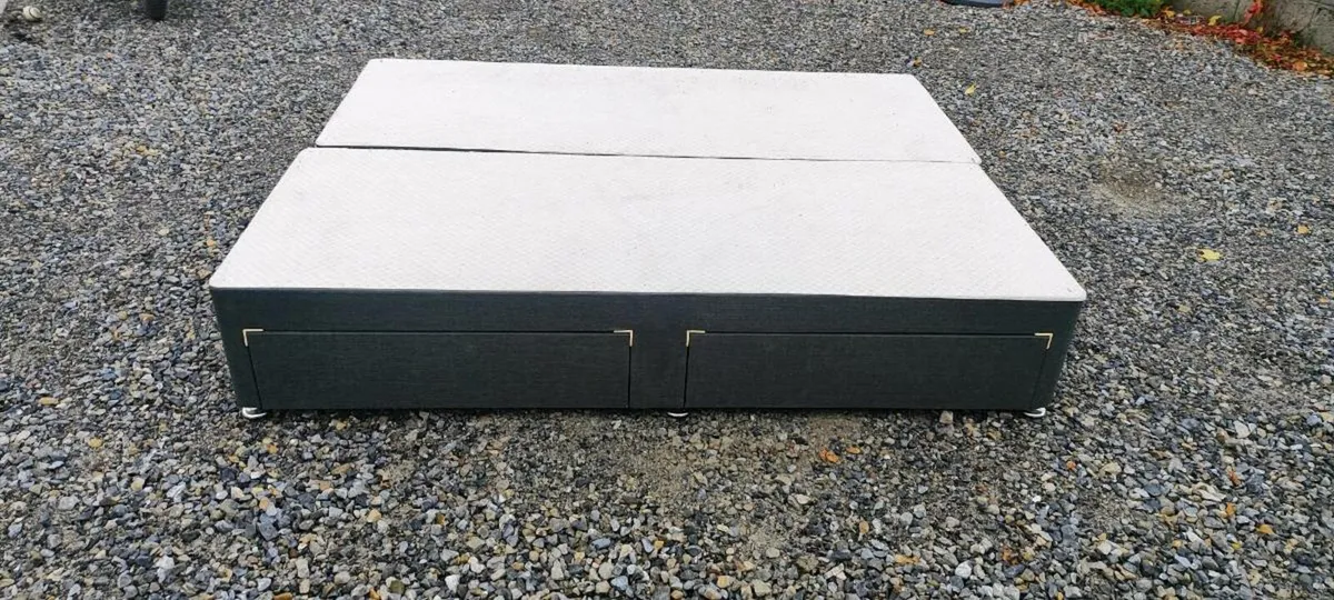 5'bed - Image 1