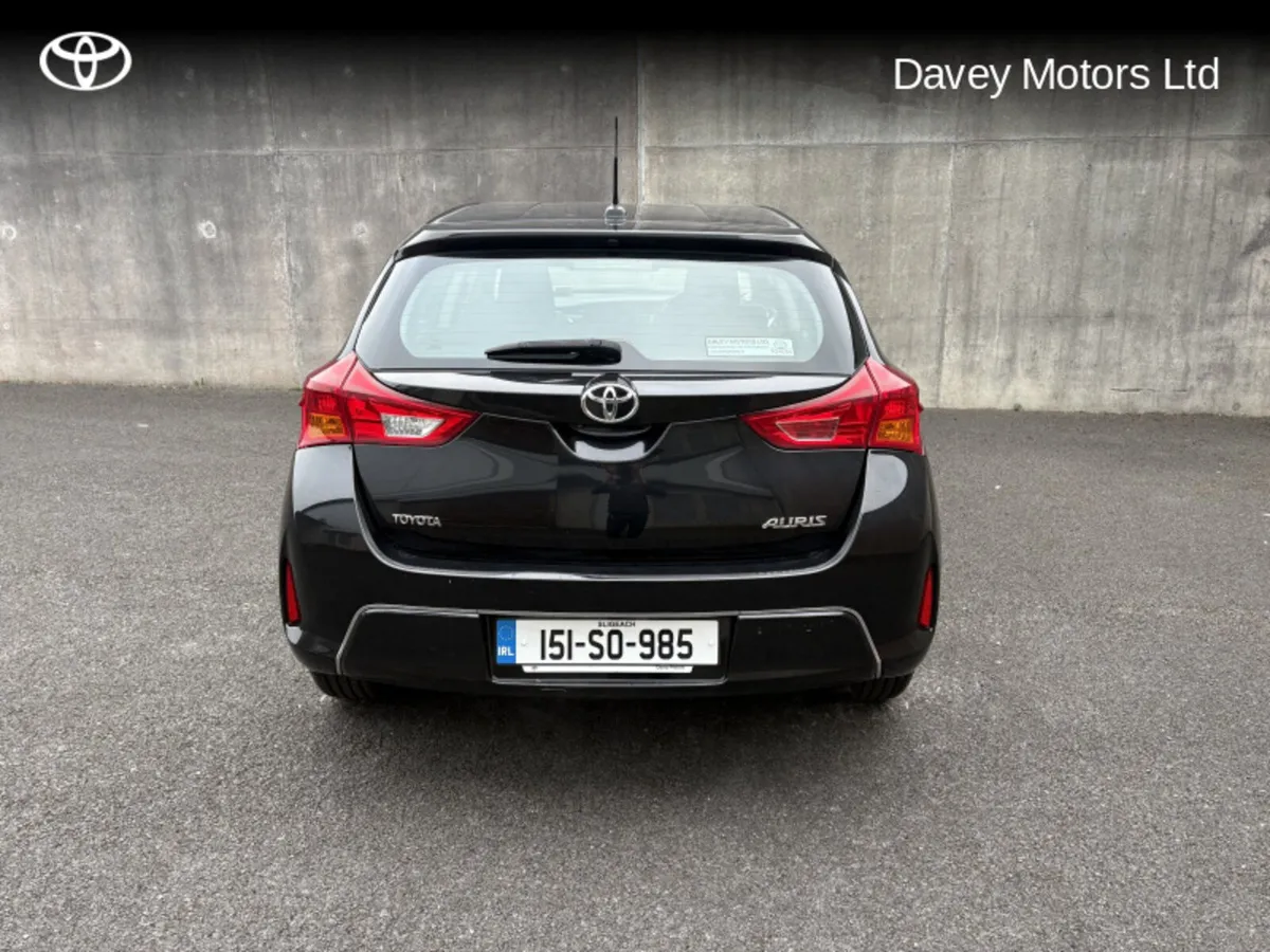 Toyota Auris 1.33 VVT-I ICON DUAL 5DR - Image 4