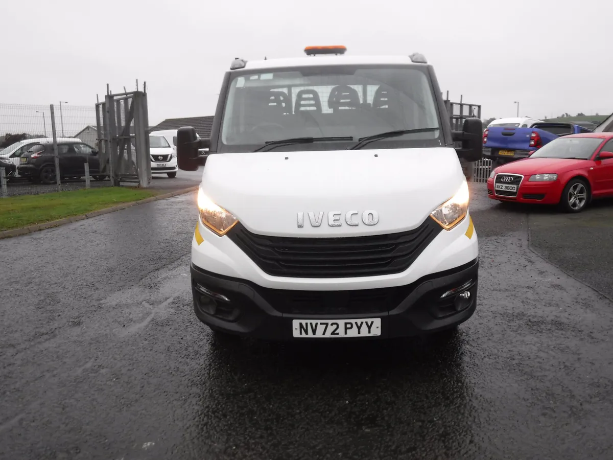Iveco 35-140 2023 double cab tipper 48886mls air c - Image 3