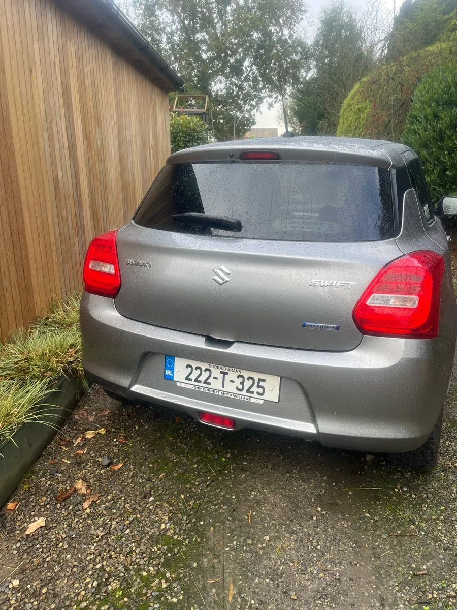 2022 Suzuki swift hybrid 4 cylinder - Image 3