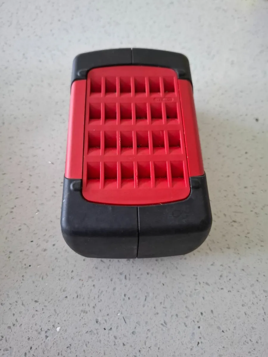 Battery and charger - Image 2