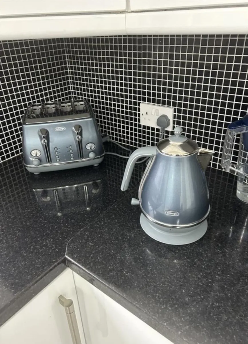 Kettle and toaster