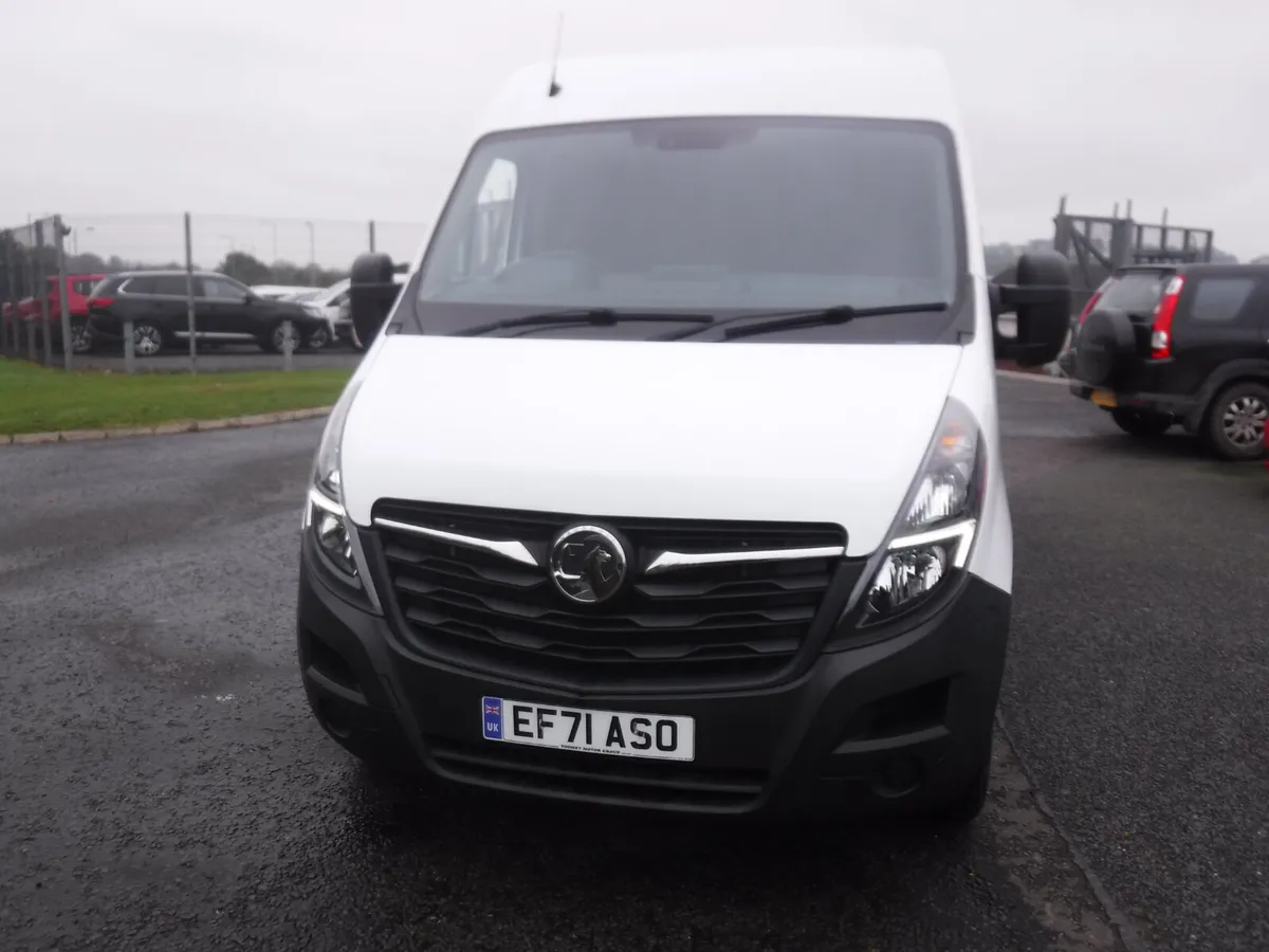 Vauxhall Movano 29.12.21 Turbo Diesel mwb h roof. - Image 2