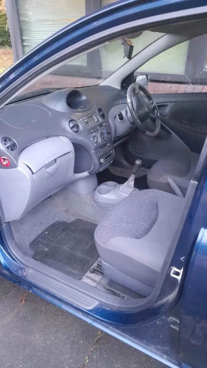 Toyota Yaris - Image 3