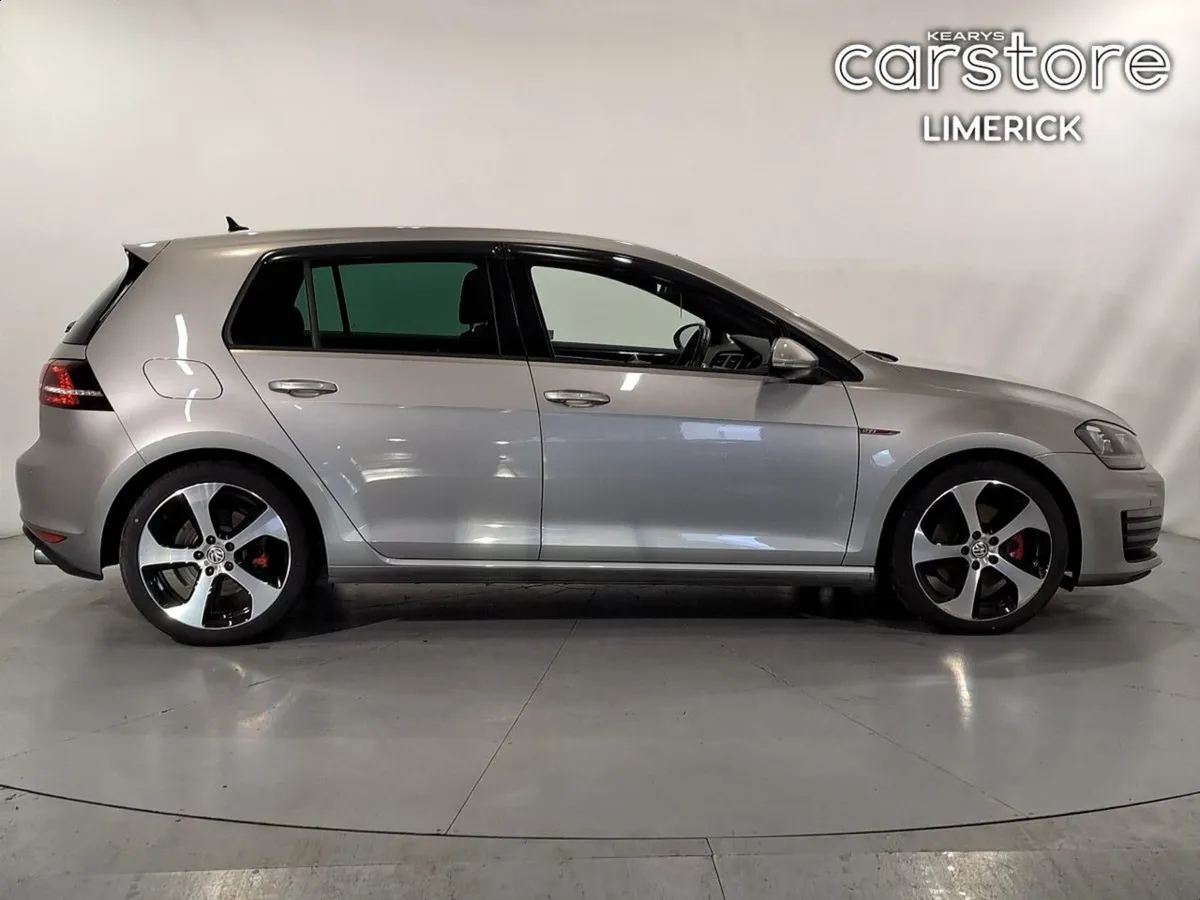Volkswagen Golf GTI - Image 2