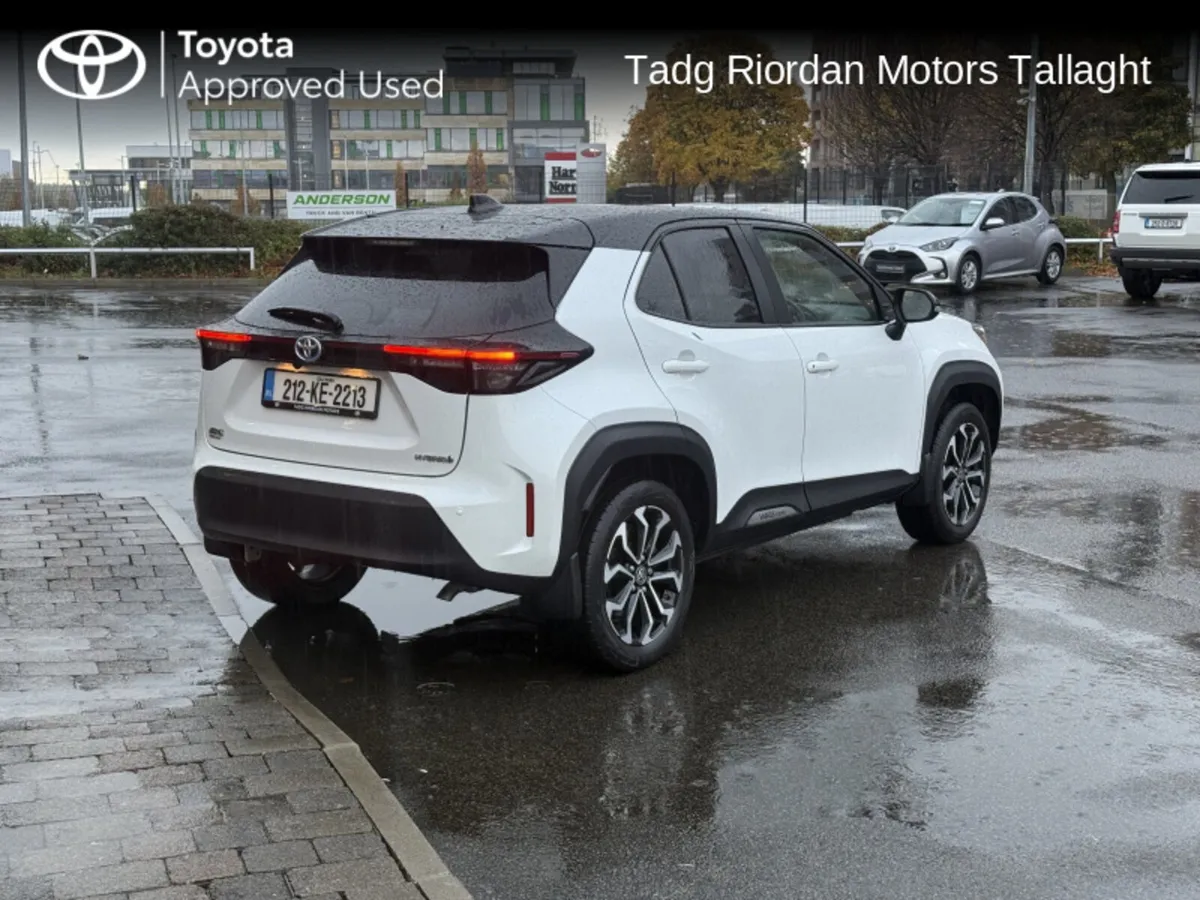 Toyota Yaris Cross LUNA SPORT - Image 2