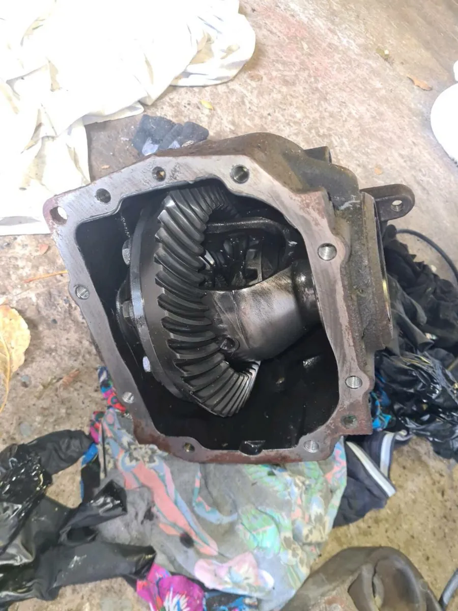 E90 diff - Image 1