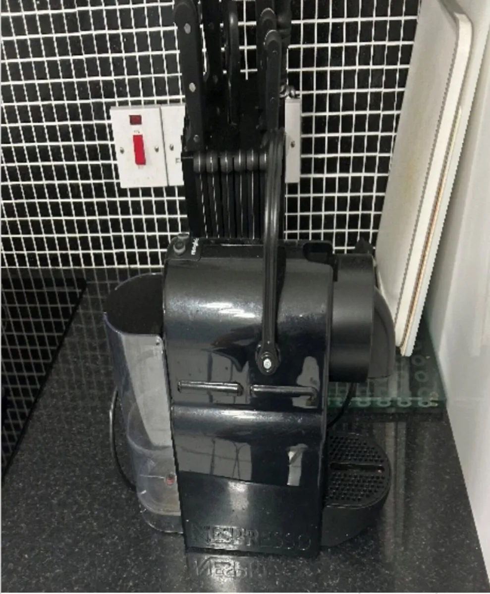 Nespresso Coffee maker - Image 2