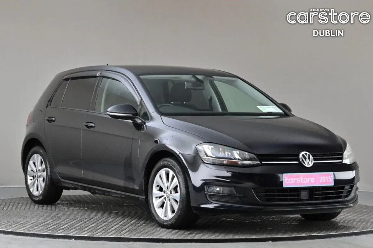 Volkswagen Golf 1.2 TSI DSG MK7 Comfortline  reve - Image 1