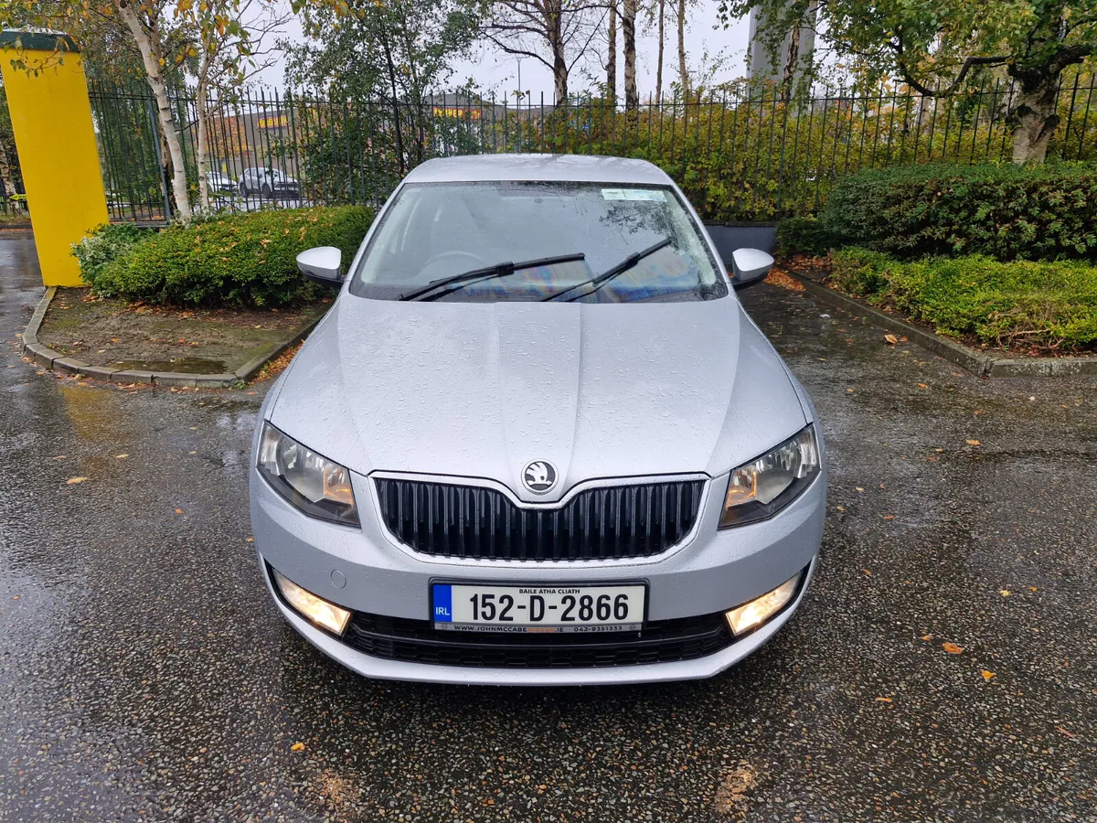 Skoda Octavia 2015 - Image 2