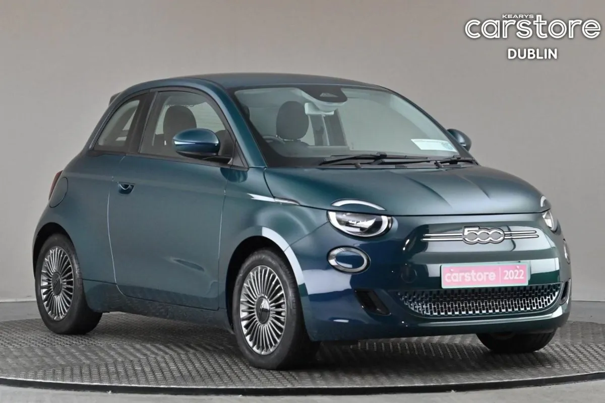 Fiat 500 500 BEV Icon 42kwh 118BHP - Image 1