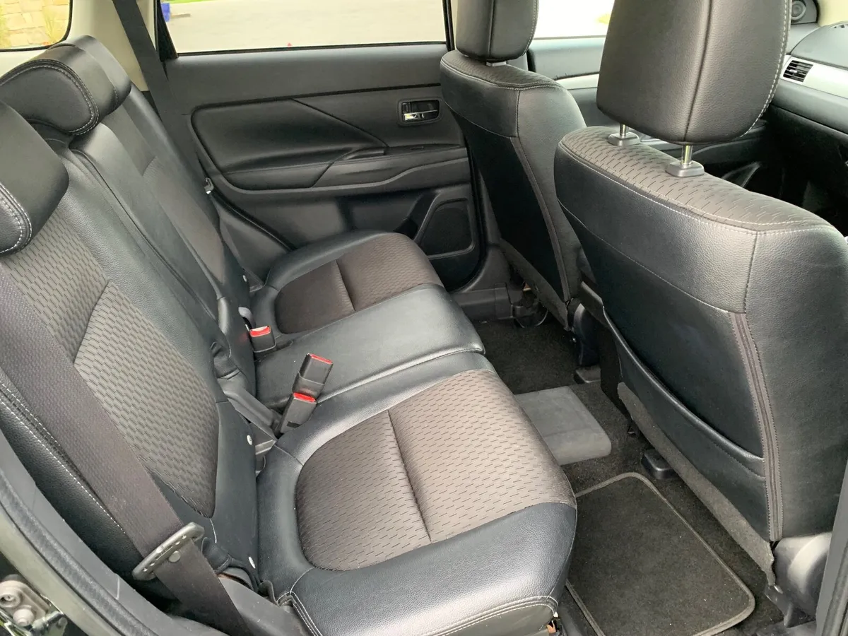 Mitsubishi Outlander 2014 - Image 3