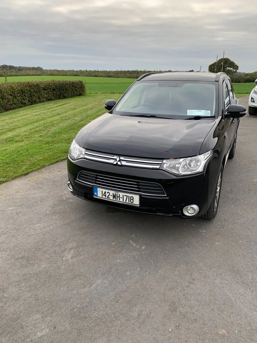 Mitsubishi Outlander 2014 - Image 1