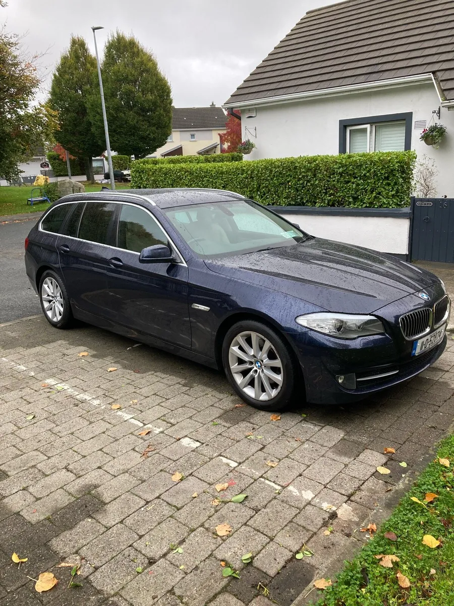 BMW 520d - Image 1