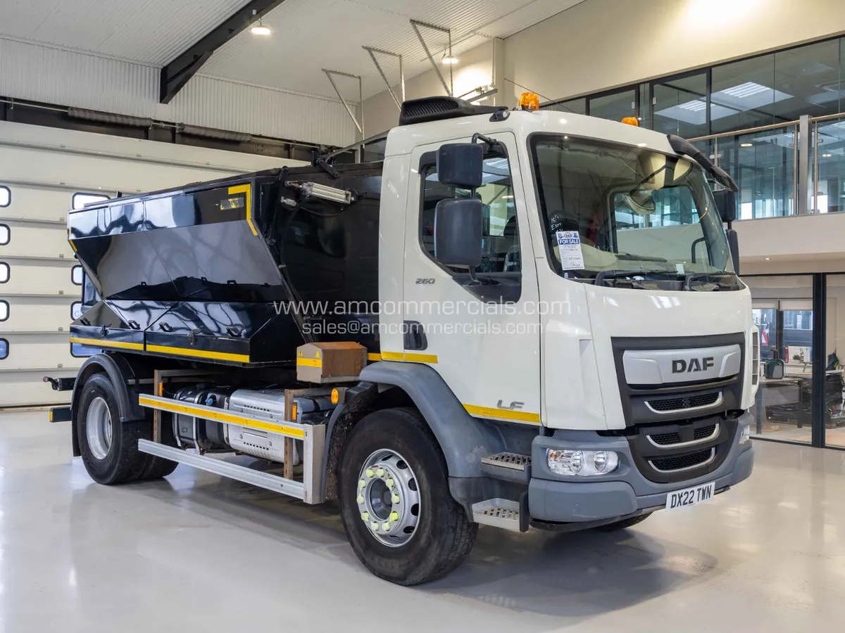 2022 (22) DAF LF 260 HOT BOX 18 TONNE 4X2 - Image 1
