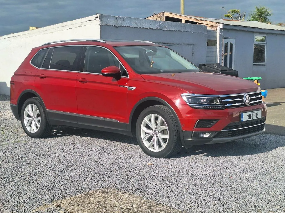 Volkswagen tiguan allspace - Image 2