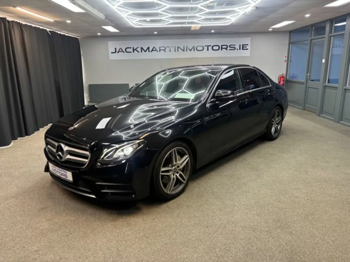 Mercedes-Benz E-Class E 220 D AMG LINE - Image 1