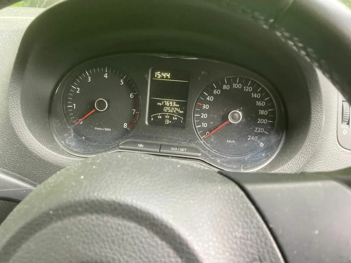 Volkswagen Polo 2013 - Image 4