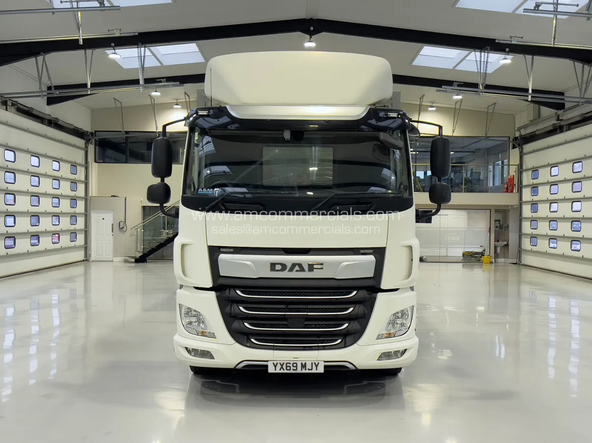2019 (69) DAF CF340 TAG 6X2 STEEL CARRIER - Image 2