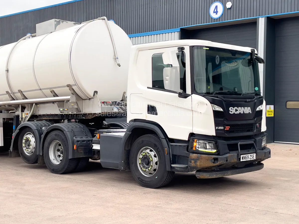 2020 (69) SCANIA P450 XT 6X2 TAG AXLE - Image 1